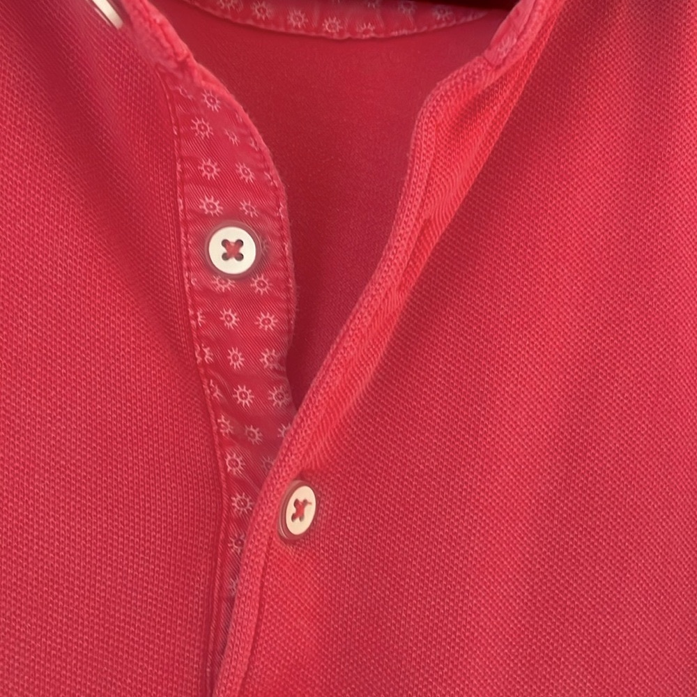 Johnnie-O Surfside Garment Dyed Pique Polo Shirt in Malibu Red - Picture 3 of 5